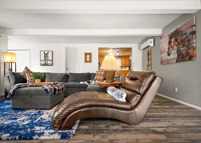 10 Creekside Retreat House With Private Hot Tub Ferienhaus *