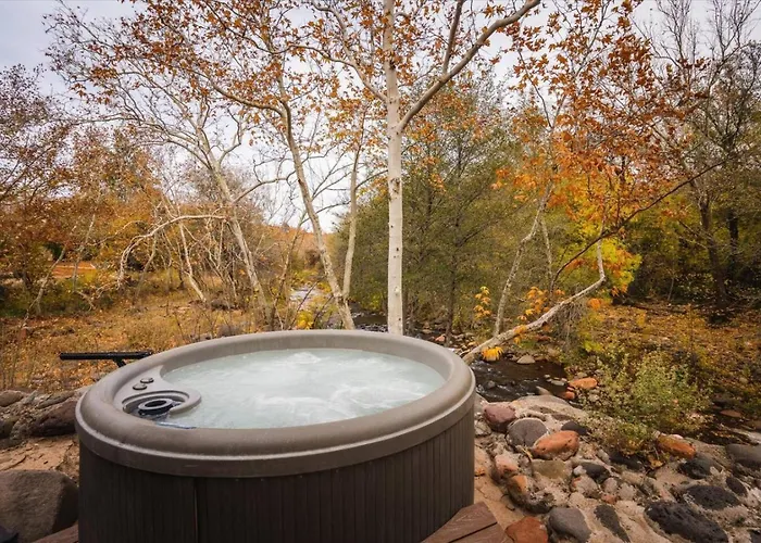10 Creekside Retreat House With Private Hot Tub *