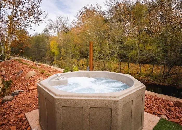 Ferienhaus 10 Creekside Retreat House With Private Hot Tub *